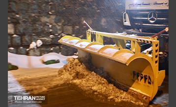 بارش برف زمستانی در معابر شمالی پایتخت - 1 20