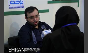 غرفه مرکز ارتباطات در پنجمین روز بیست و سومین نمایشگاه مطبوعات  6