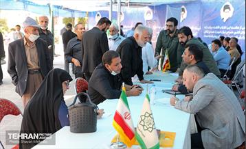 میز خدمت شهرداری تهران در نماز جمعه 18