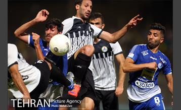 دیدار تیم های استقلال تهران و نفت مسجد سلیمان 8