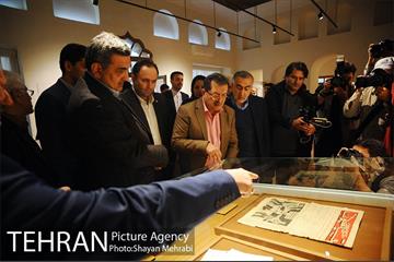 بازدید شهردار تهران از خانه موزه شهید مدرس در روز مجلس 30