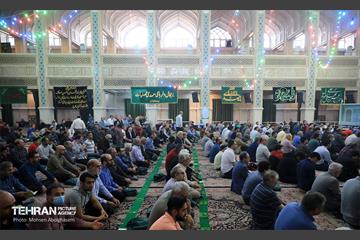 نماز عید فطر در مهدیه تهران 32