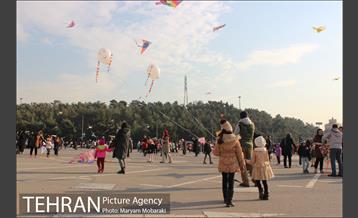 جشنواره بادبادک به میزبانی منطقه 4 8