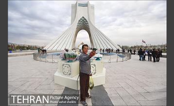 میدان آزادی به استقبال بهار رفت 7