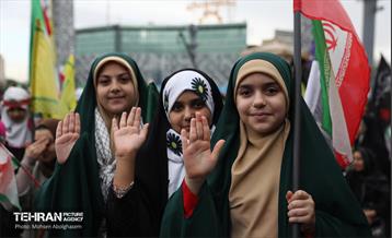 اجتماع «دختران آرمانی» - 1 3
