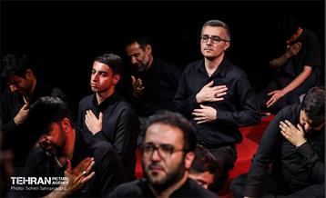 عزاداری شب پنجم محرم به نیابت از «رهبر شهید انقلاب»