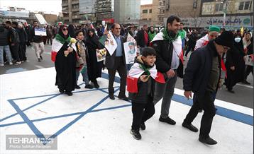 چهل‌و‌‌هفتمین جشن پیروزی انقلاب اسلامی - 3 12