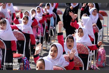 جشن شکوفه‌ها در منطقه ۱۶ 34
