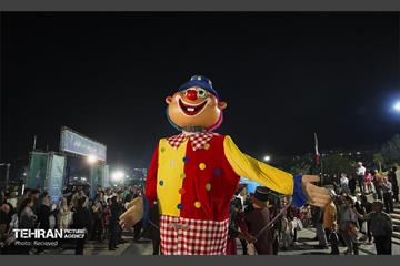 جشن «ایران عزیز» 36