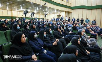 دیدار شهردار تهران با کارکنان شهرداری منطقه 9