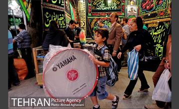 هیاهوی راسته پرچم فروش های تهران 23