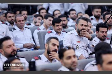 نشست مدیرعامل سازمان آتش‌نشانی تهران با کارکنان 21
