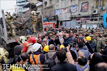 حضور رییس مجلس و دادستان کل کشور در محل پلاسکو 5