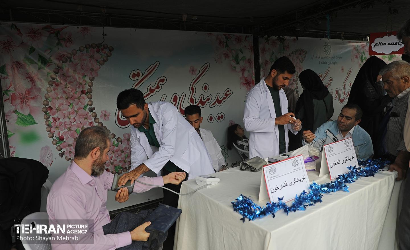 خدمات‌رسانی مواکب شهرداری تهران در عید فطر 12