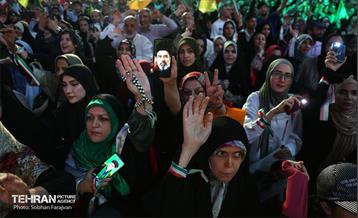 مهمانی ۱۰ کیلومتری عید غدیر در تهران - 3 10