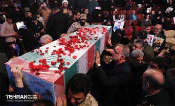 همایش یاران سلیمانی در برج میلاد 41