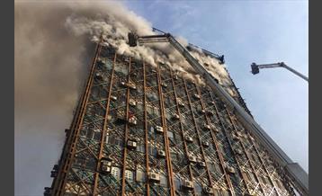 ساختمان پلاسکو در آتش 13