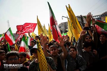 اجتماع «نوجوانان آرمانی، لشکر قدس»