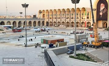 آماده سازی مصلی امام خمینی(ره) در آستانه مراسم وداع با رهبر شهید