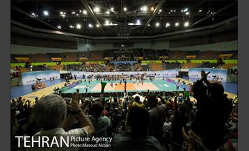 دیدار تیم های ملی والیبال ایران و چین 12