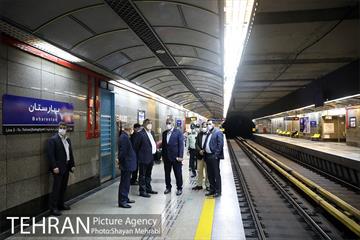 رونمایی از نشریه همشهری مترو 24