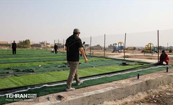 ساخت زمین چمن مصنوعی در شهر قصرشیرین 13
