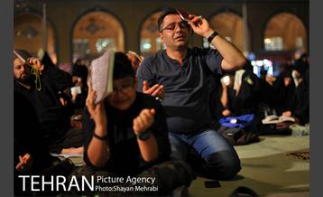 مراسم احیای شب نوزدهم ماه رمضان در مصلی تهران 25