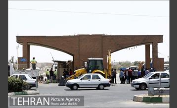 تخریب سردر پادگان جی 1