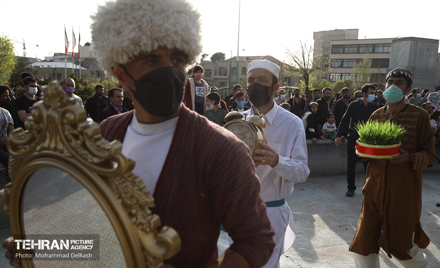 اجرای کارناوال نوروزی لبخند بهار در بوستان دانشجو 15