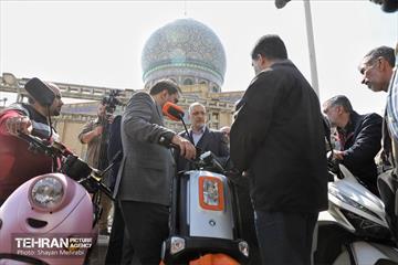رونمایی از ناوگان برقی حمل و نقل عمومی شهر تهران 17