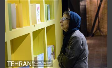 نمایشگاه عکس آرزوهای خط خطی در باغ موزه قصر 1