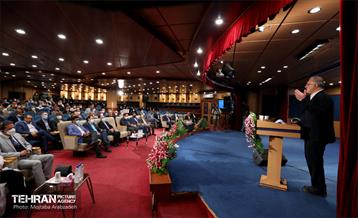 مراسم افتتاحیه «هجدهمین نمایشگاه بین‌المللی گل و گیاه» تهران 19