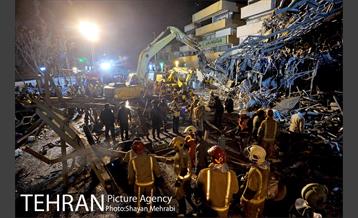 امداد رسانی شبانه در حادثه پلاسکو 27