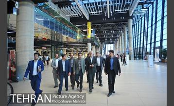 بازدید مهندس افشانی شهردار تهران از مجموعه باغ کتاب 19