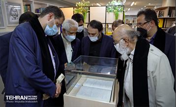 بازدید رئیس شورای شهر و سرپرست شهرداری تهران از کوشک باغ هنر 24
