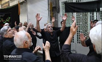عزاداری ظهر تاسوعای حسینی در بازار بزرگ تهران 7