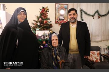 دیدار سخنگو شورای اسلامی شهر تهران با خانواده‌های شهدای ارامنه 1