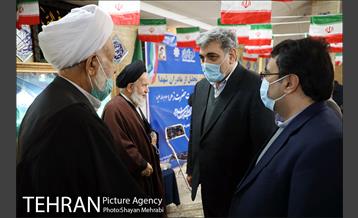 بازدید شهردار تهران از پروژه هاى منطقه ١٧