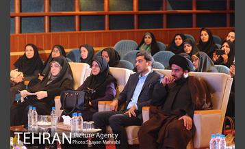 افتتاح سیزدهمین جشنواره زنان و تولید ملی  با حضور شهردار تهران 10