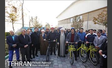 آیین بهره برداری از 17 پروژه مدیریت شهری در منطقه 17 15