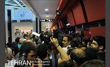 اکران خیریه فیلم سینمایی چهارشنبه به نفع زندانیان‎ 3