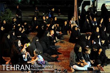 تعزیه خوانی در تکیه دو شهید دولت آباد 60