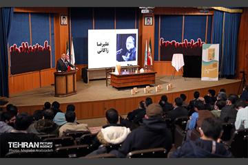 مراسم روز دانشجو و آیین رونمایی از کتاب "سپیدار" 20