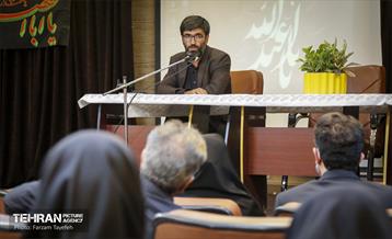 حضور نرگس معدنی پور در منطقه 5