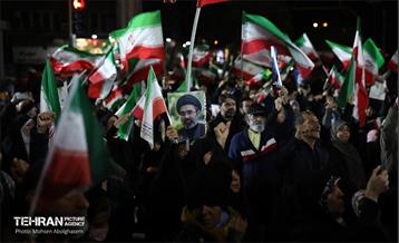 تشییع پیکر شهید احمد محمدی 30
