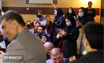 آیین تقدیر از فرزندان نودانشجوی همکاران شرکت خودرو سرویس شهر 19