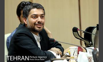 نشست هم اندیشی مهندس عارف نیا با خبرنگاران حوزه شهری 48