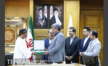 دیدار هیئت بلند پایه عمانی با شهردار تهران 21