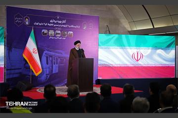 آیین بهره‌برداری از ۱۱ کیلومتر خط مترو 10