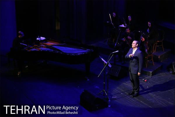 کنسرت علیرضا قربانی‎ 10